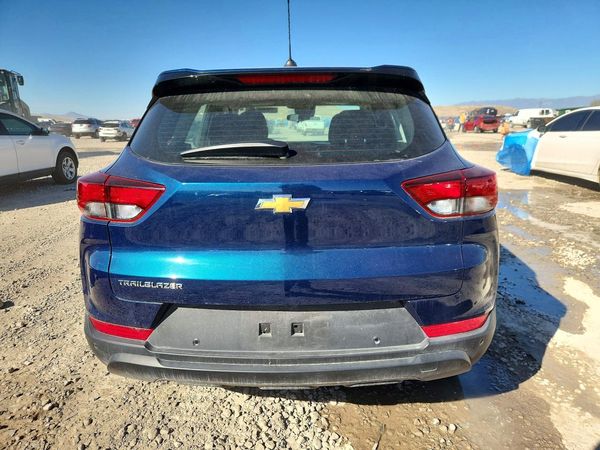 2021 CHEVROLET TRAILBLAZE LS — DIRR