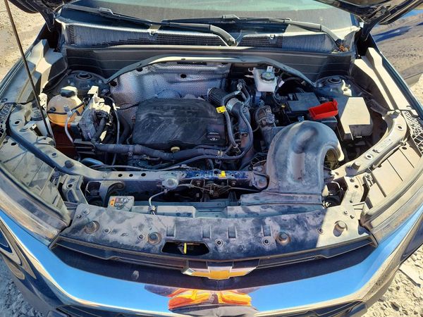 2021 CHEVROLET TRAILBLAZE LS — Engine bay
