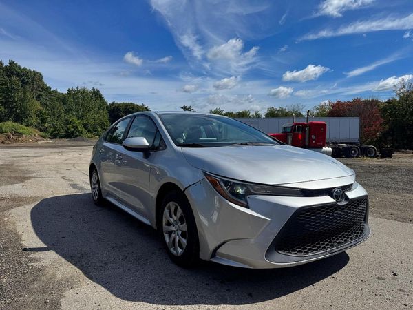2022 TOYOTA COROLLA