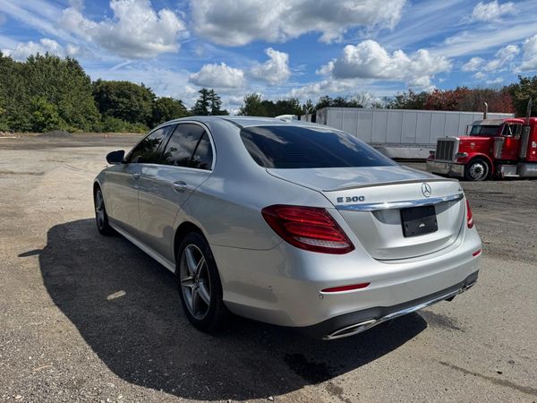 2017 MERCEDES-BENZ E E300-4M