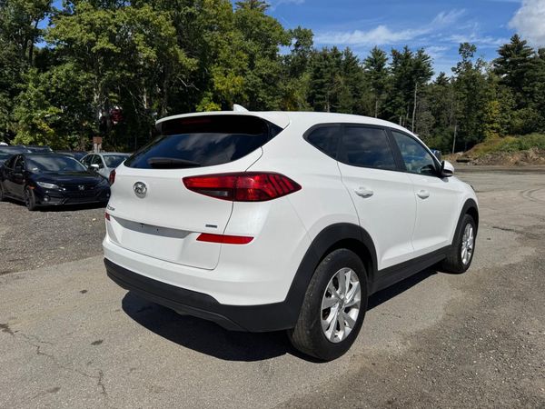 2020 HYUNDAI TUCSON SE