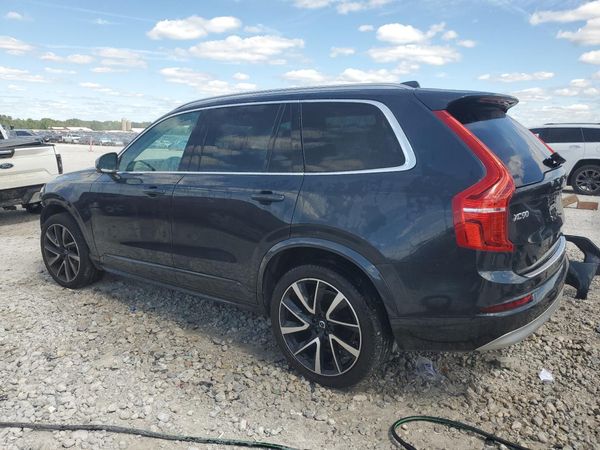 2022 VOLVO XC90