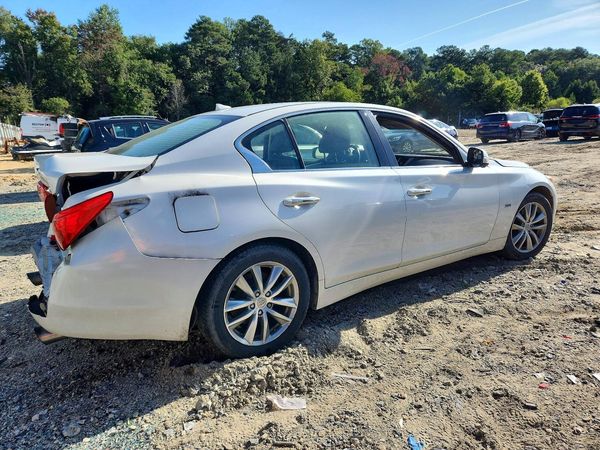 2017 INFINITI Q50 — PSRA