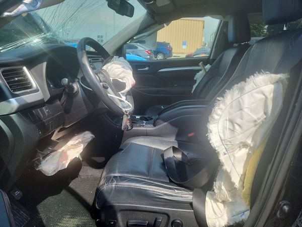2015 TOYOTA HIGHLANDER Base/Hybrid — DENT