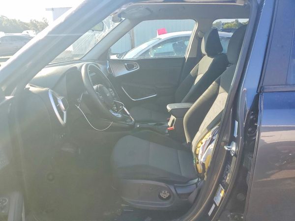 2023 KIA SOUL — DENT