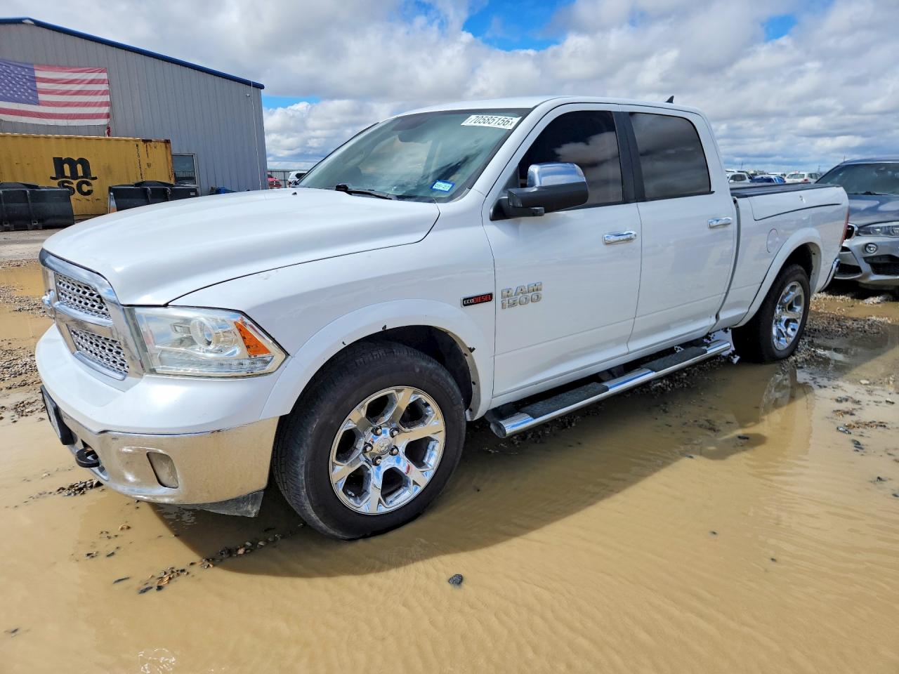 2018 RAM 1500 Laramie — Front 3/4