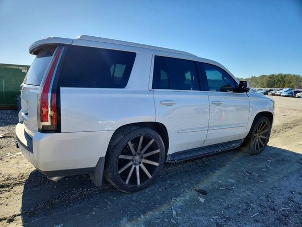 2016 CADILLAC ESCALADE Luxury — PSRA