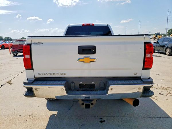 2017 CHEVROLET SILVERADO LT — DIRR