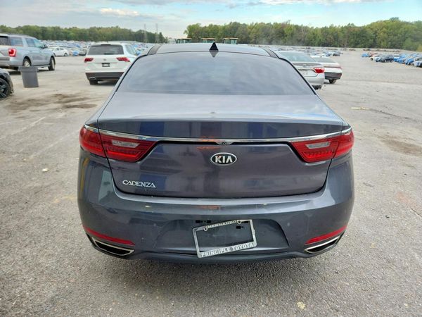 2018 KIA CADENZA — DIRR