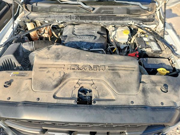 2022 RAM 2500 Tradesman — Engine bay
