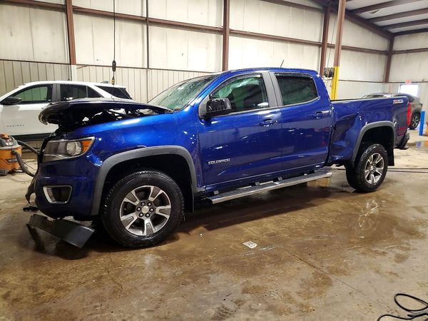 2016 CHEVROLET COLORADO Z71 — Front 3/4