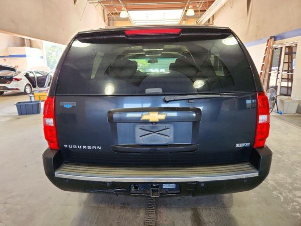 2012 CHEVROLET SUBURBAN LTZ — DIRR