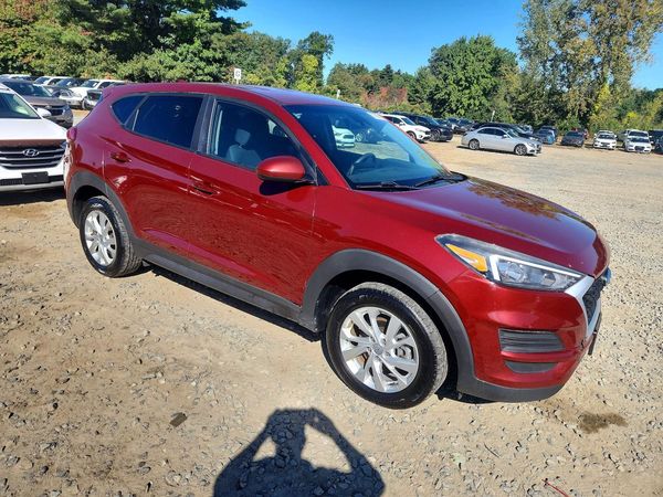 2019 HYUNDAI TUCSON SE — Passenger 3/4