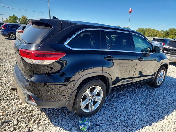 2017 TOYOTA HIGHLANDER Ltd/Ltd Platinum — PSRA
