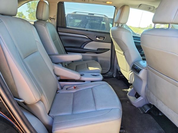 2017 TOYOTA HIGHLANDER Ltd/Ltd Platinum — PSRS