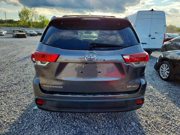 2018 TOYOTA HIGHLANDER SE/XLE — DIRR
