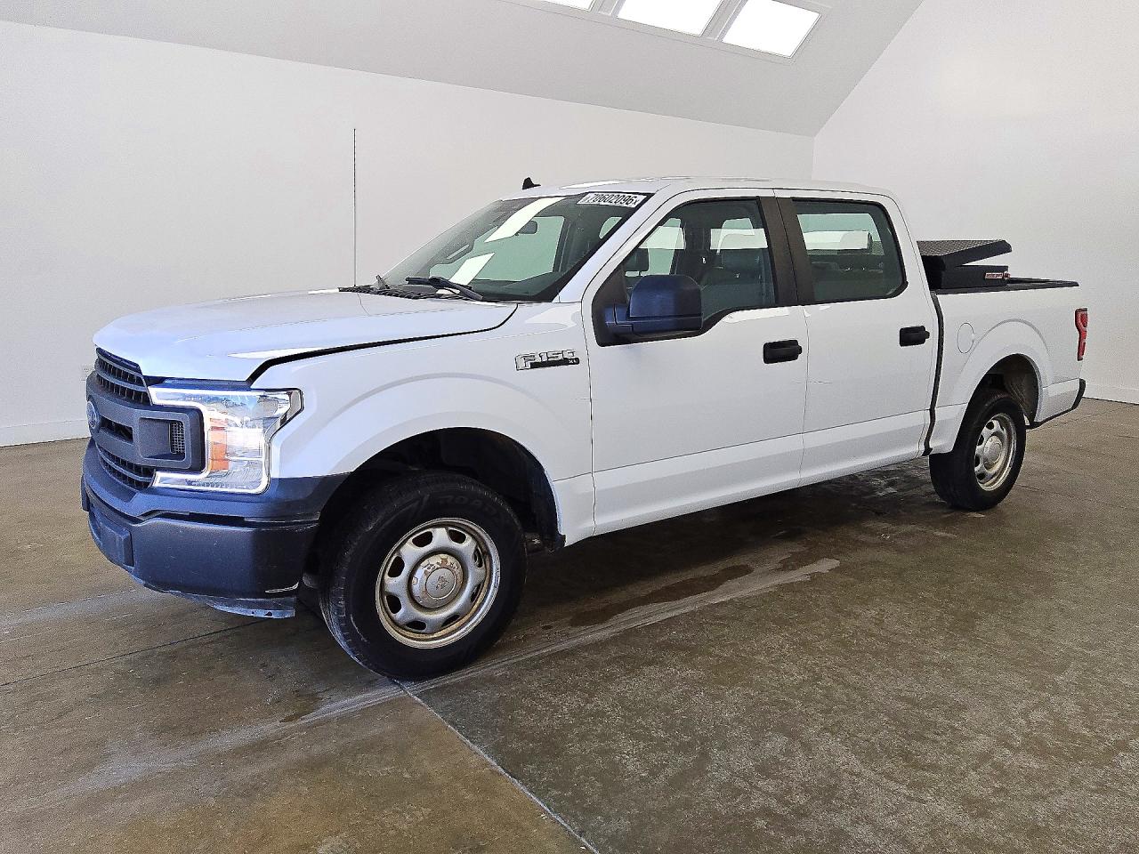 2020 FORD F150 — Front 3/4