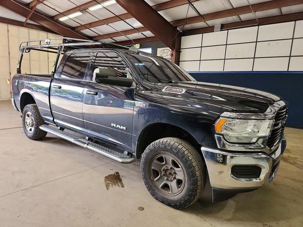 2019 RAM 2500 Big Horn — Passenger 3/4