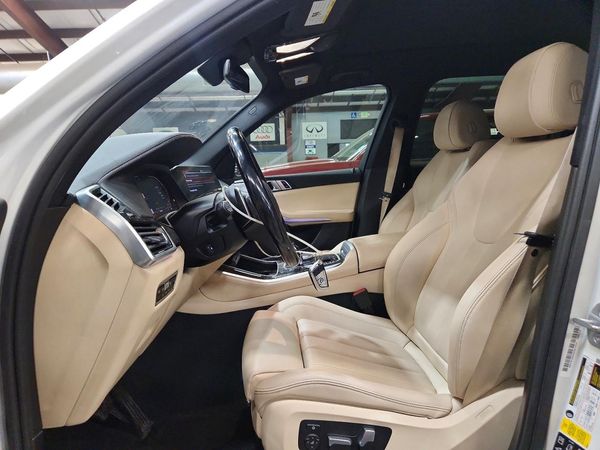 2020 BMW X5 xDrive40i — DENT