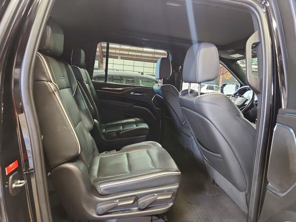 2023 CADILLAC ESCALADE Premium Luxury — PSRS