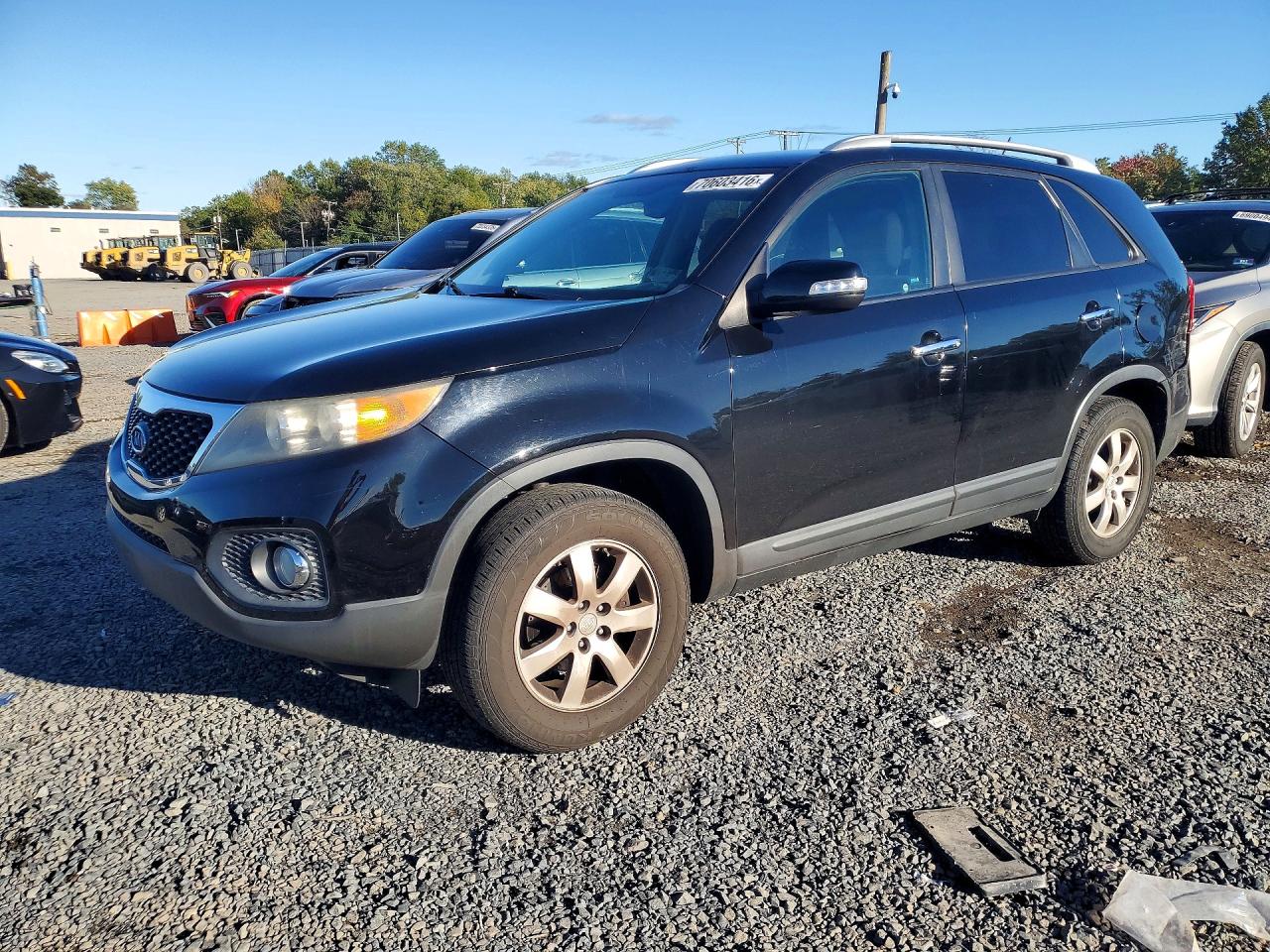 2012 KIA SORENTO GL(Middle-low grade) — Front 3/4