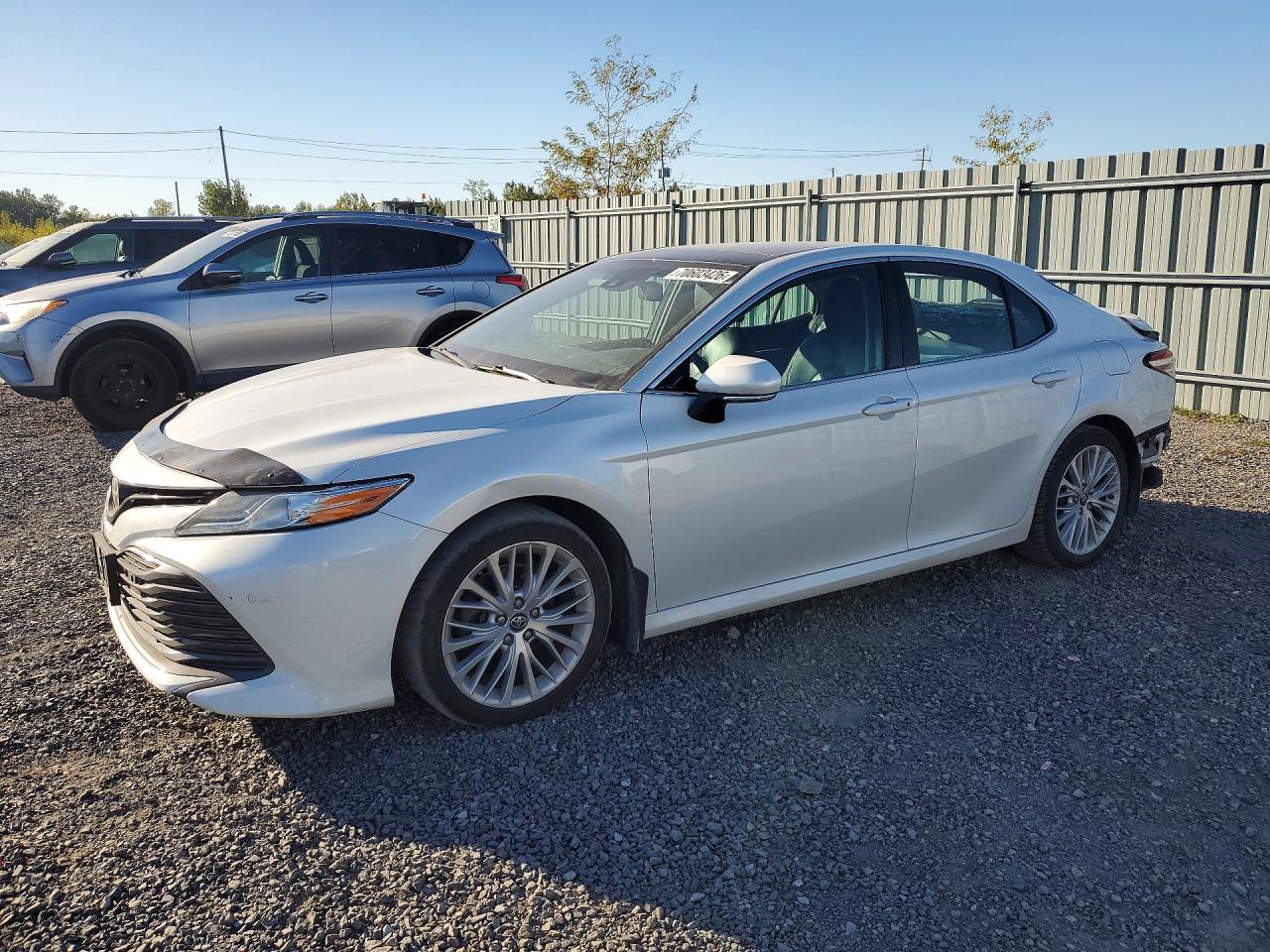 2018 TOYOTA CAMRY L/LE/SE/XLE — Front 3/4