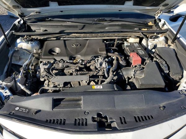 2018 TOYOTA CAMRY L/LE/SE/XLE — Engine bay