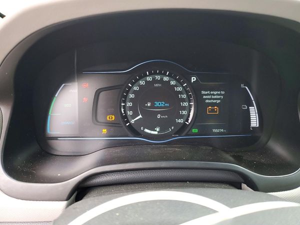 2018 HYUNDAI IONIQ Limited (HEV) — ODOM