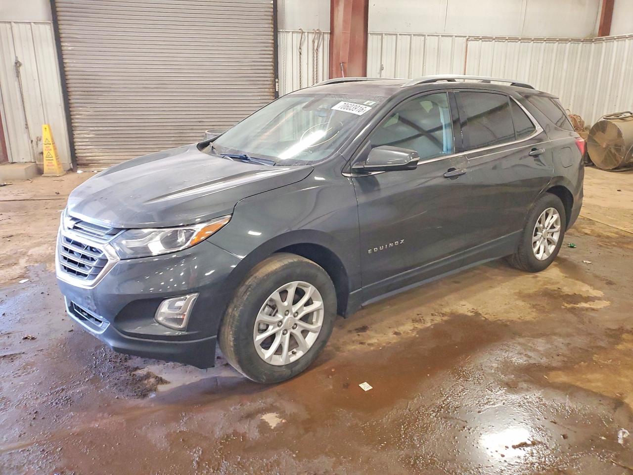 2018 CHEVROLET EQUINOX LT (1LT) — Front 3/4
