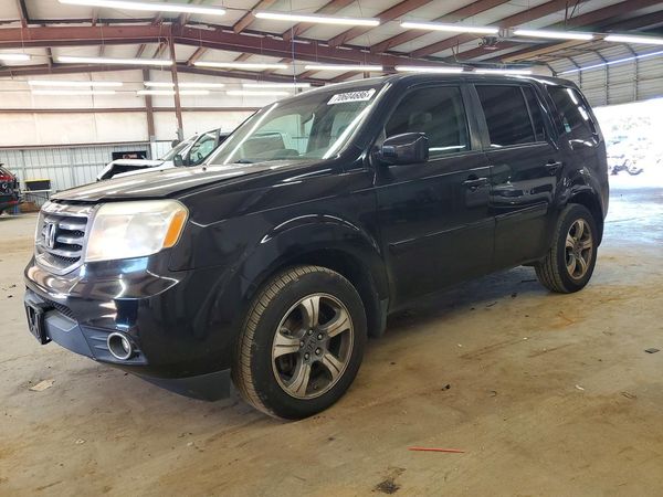 2015 HONDA PILOT SE — Front 3/4
