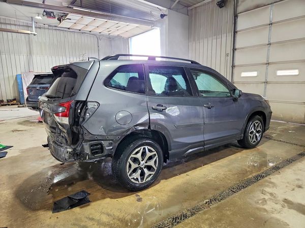 2021 SUBARU FORESTER Premium — PSRA