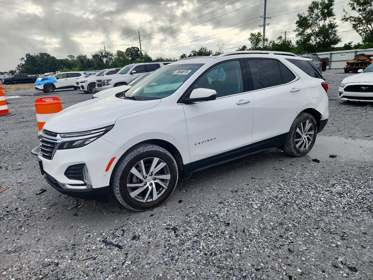 2022 CHEVROLET EQUINOX Premier (1LZ) — Front 3/4
