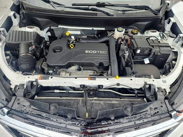 2022 CHEVROLET EQUINOX Premier (1LZ) — Engine bay