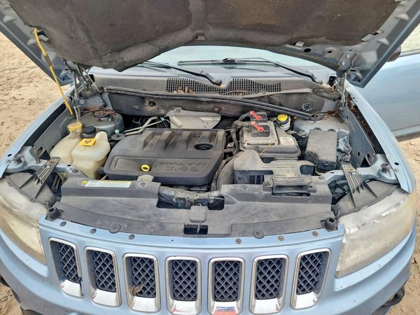 2013 JEEP COMPASS Sport — Engine bay