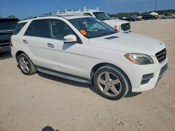 2014 MERCEDES-BENZ ML ML350 — Passenger 3/4