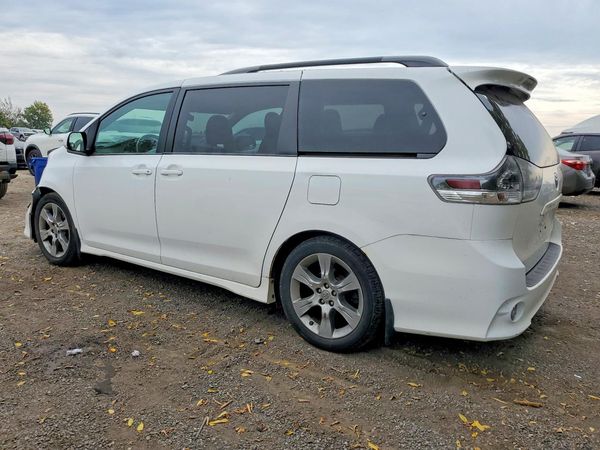 2012 TOYOTA SIENNA — DSRA