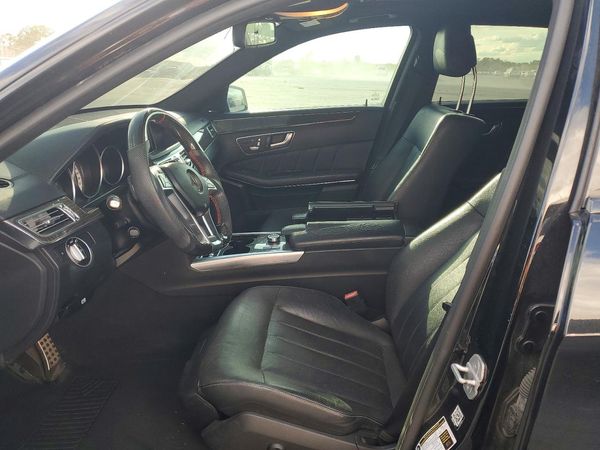 2016 MERCEDES-BENZ E-CLASS E400 — DENT
