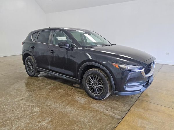 2019 MAZDA CX-5 Touring — Passenger 3/4