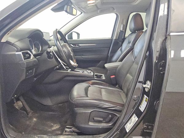 2019 MAZDA CX-5 Touring — DENT
