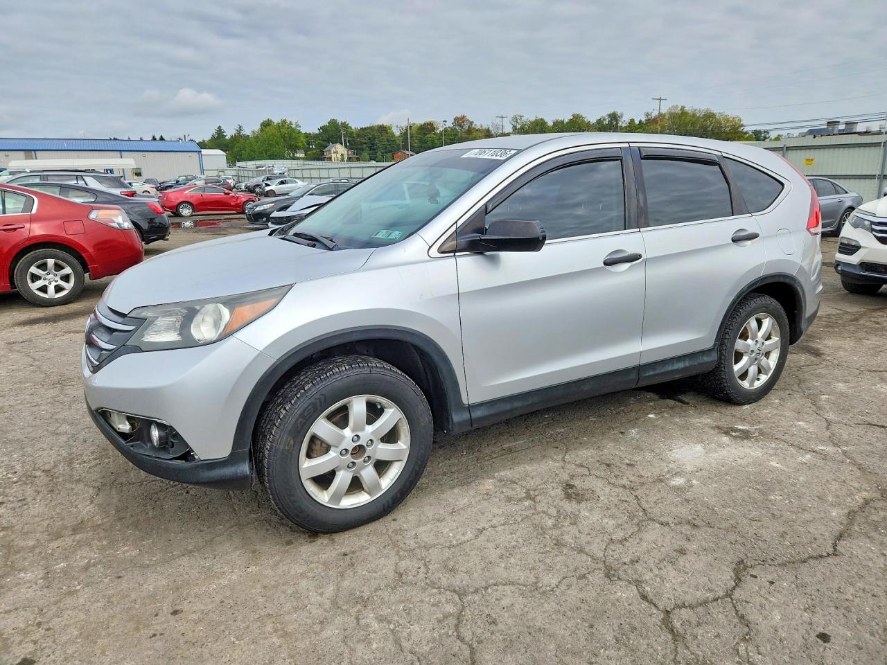 2013 HONDA CRV LX — Front 3/4