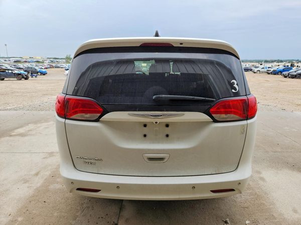 2019 CHRYSLER PACIFICA L — DIRR
