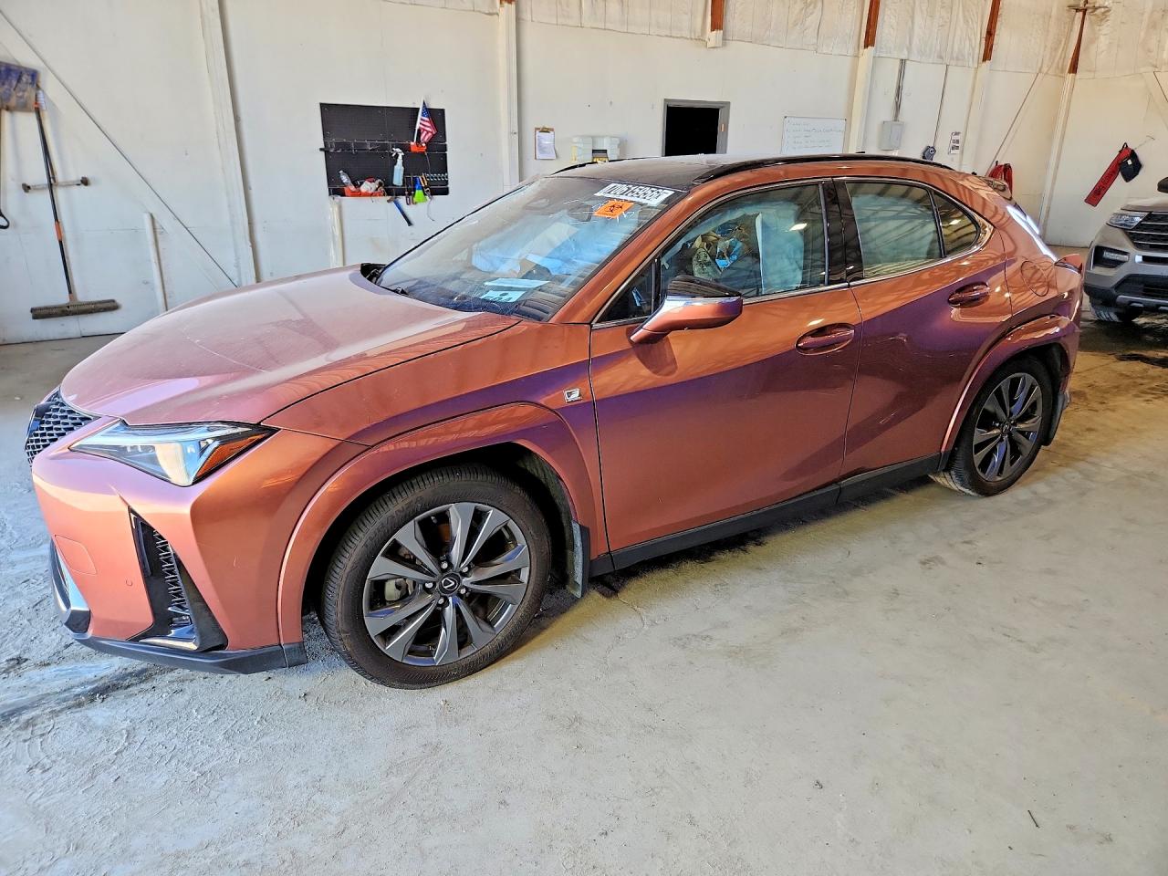 2025 LEXUS UX 300H — Front 3/4