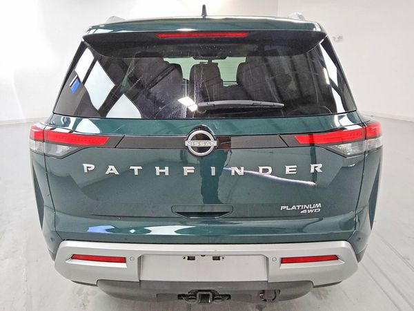 2023 NISSAN PATHFINDER PLATINUM — DIRR