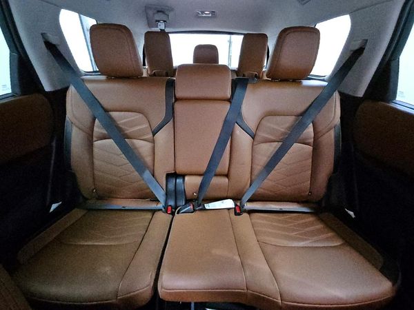 2023 NISSAN PATHFINDER PLATINUM — SUVN