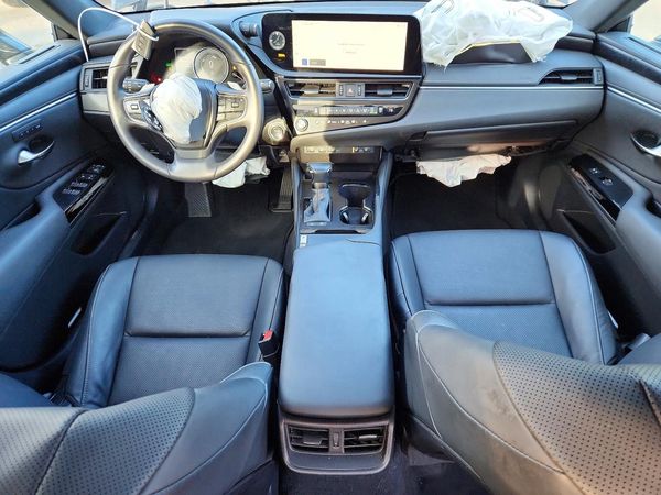 2023 LEXUS ES 300H 300h Premium — CKPT