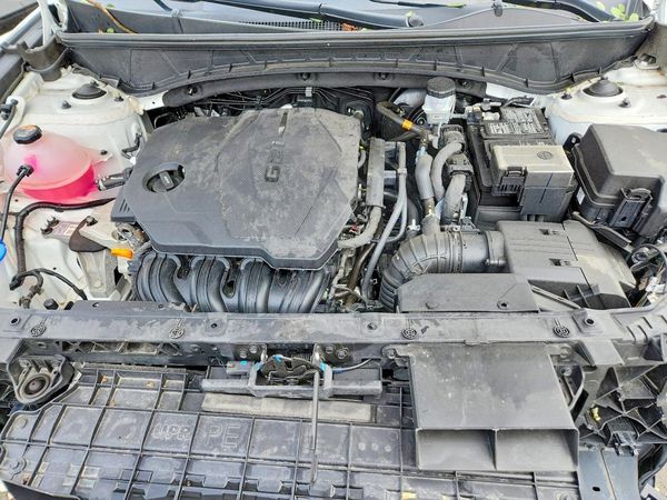 2026 HYUNDAI TUCSON SEL, SEL Plus — Engine bay