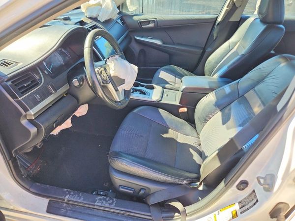 2012 TOYOTA CAMRY — DENT
