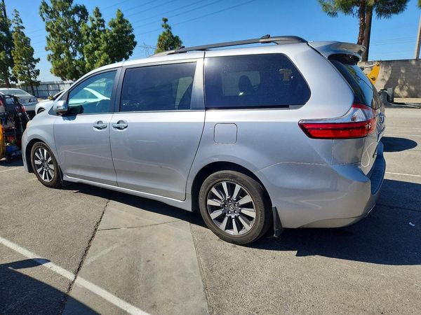 2018 TOYOTA SIENNA — DSRA