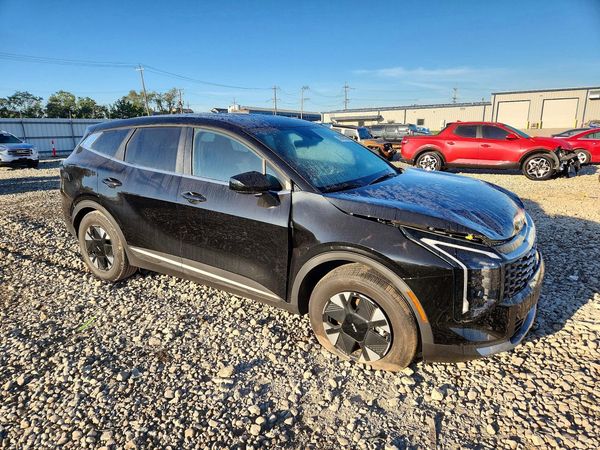 2027 KIA SPORTAGE LX, S — Passenger 3/4