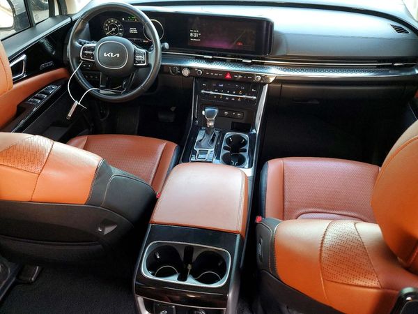 2022 KIA CARNIVAL SX, SX Prestige — CKPT